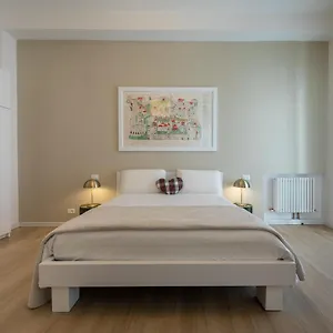 https://vicolo-stella-room.hotelinveneto.com