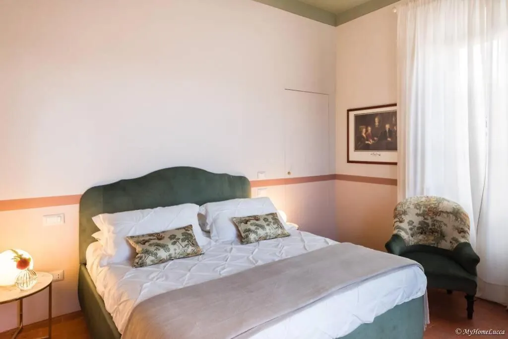 Apartment Casa Maria - Attico Di Lusso Vicino Alle Mura Lucca Italy